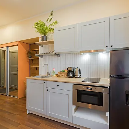 Daire Cozy And Standard In The Heart Of Oldtown *