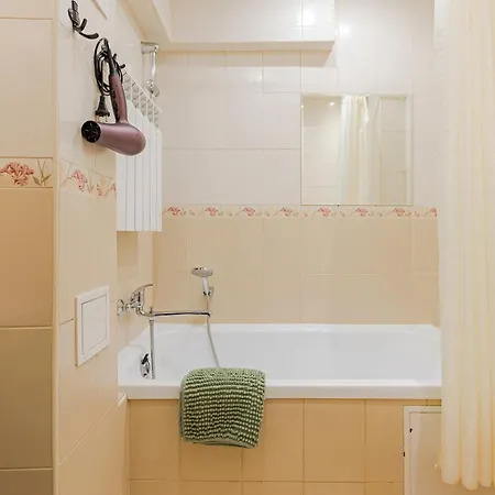 Cozy And Standard In The Heart Of Oldtown