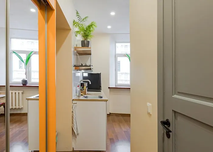 Cozy And Standard In The Heart Of Oldtown