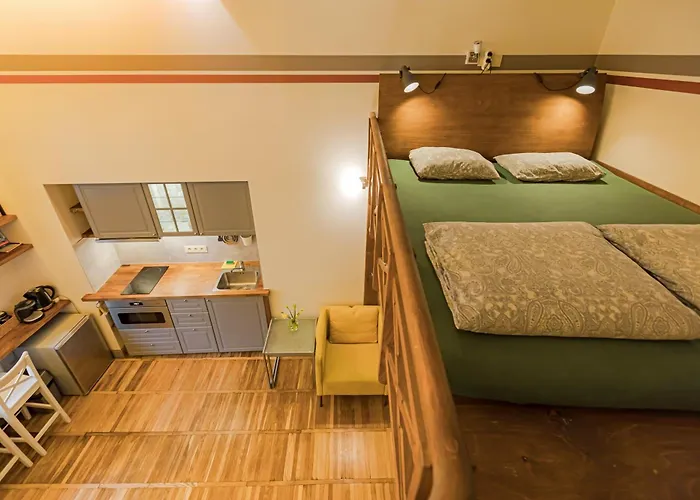 Cozy And Standard In The Heart Of Oldtown Apartment *