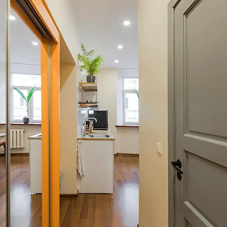 Cozy And Standard In The Heart Of Oldtown